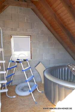 viel Platz im Schuppen... - 