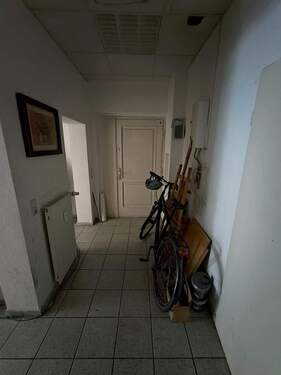 Korridor - 3 Zimmer Büro in Leipzig