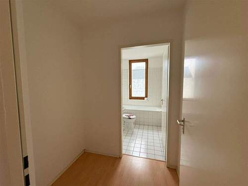 Zugang zum Badezimmer - 