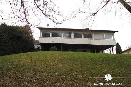 Ansicht vom Garten - 9 Zimmer Einfamilienhaus in Lützelbach