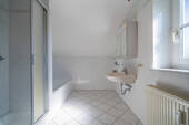  Badezimmer OG - 