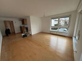 Wohnzimmer und Essbereich - 3 Zimmer Etagenwohnung zur Miete in Gerlingen