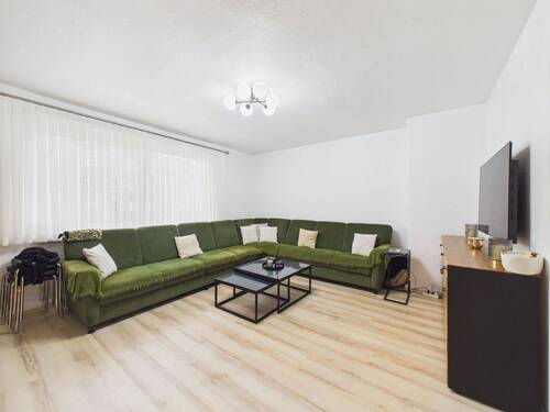 Wohnzimmer - 4 Zimmer Etagenwohnung in Dortmund