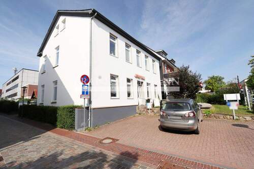 V10189-5 Ansicht Wohn-& Geschäftshaus 2 - 8 Zimmer Mehrfamilienhaus, Wohnhaus in Eutin