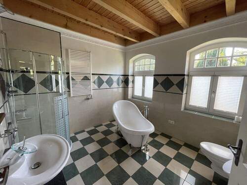 Haus Gästebad - 6 Zimmer Einfamilienhaus in Friesoythe