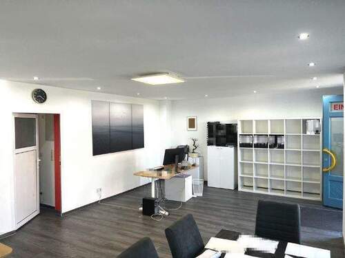 Büro - 1 Zimmer Büro in Schwanstetten