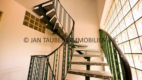 Treppe ins DG - 