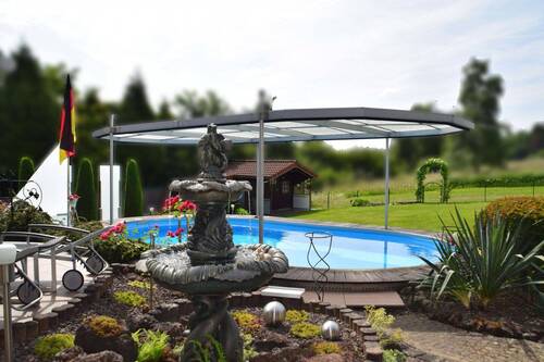 Pool - Einfamilienhaus mit 223,00 m² in Dernbach (Westerwald) zum Kaufen