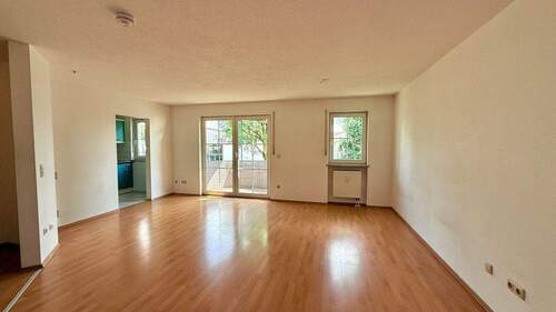 Wohnbereich - 1 Zimmer Etagenwohnung zur Miete in Ampfing