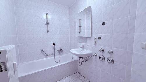 Badezimmer I - 