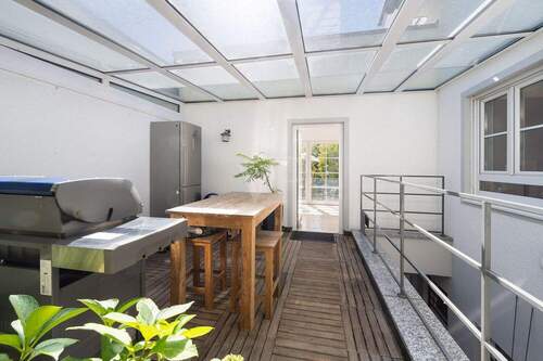 Überdachte Terrasse - 