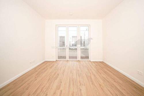 Muster Wohn-Koch-Essbereich mit Balkonzugang - 