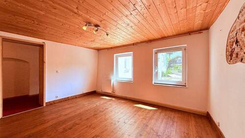 Zimmer 4 OG II - 
