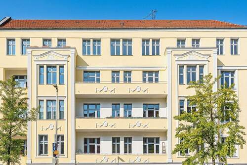 Hausansicht Wintersteinstr. - Investieren in Charlottenburg - vermietete 4-Zimmer-Altbauwohnung