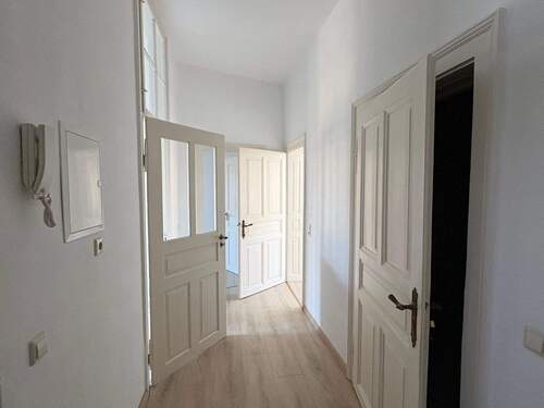 IMG_4067.jpeg - 3-Raum Wohnung im Altbaustil sucht Mieter