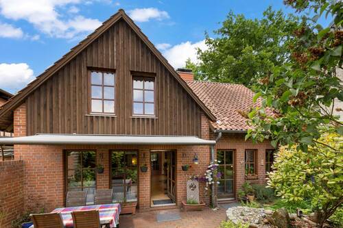 Gartenansicht - 4 Zimmer Einfamilienhaus in Bad Oldesloe