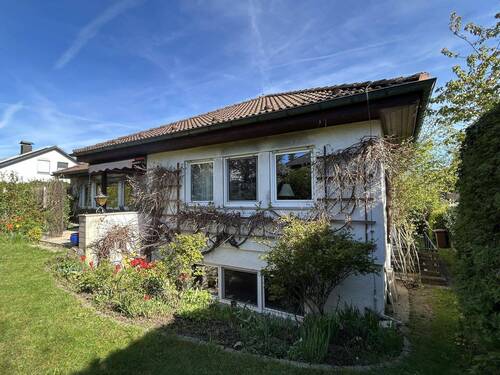 Hausansicht vom Garten - 