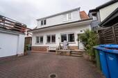 Bild 1 - Frisch renoviertes Wohnhaus in zentraler Innenstadtlage in Kirchhain