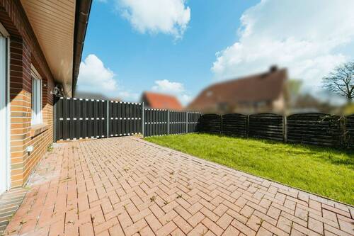 Garten - 6 Zimmer Doppelhaushälfte zum Kaufen in Emden