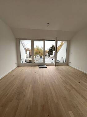 Wohnzimmer - Etagenwohnung mit 61,10 m² in Berlin zum Kaufen