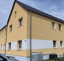 Schicke, neu sanierte 3 Zimmerwohnung idyllisch gelegen in Pegenau Altes Rittergut - Klipphausen