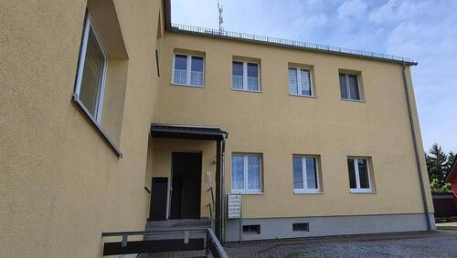 Ansicht Hofseite.jpg - 3 Zimmer Etagenwohnung zur Miete in Klipphausen