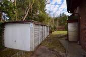 Garage/ Einfahrt - 