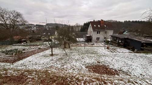 WhatsApp Image 2025-10-12 at 15.42.30 - Abrisshaus auf großem Grundstück in Toplage von Schmitten-Brombach,Bebauung möglich mit EFH oder DHH