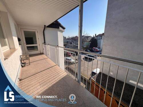 Balkon zur gemeinsamen Nutzung - sanierte 3 Raum Wohnung in der Innenstadt von Stendal