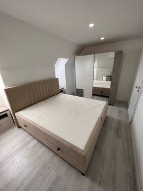 Schlafzimmer1 - 