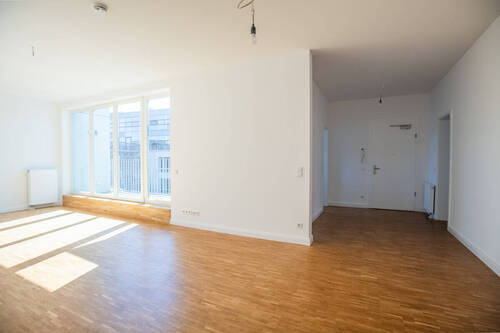 Best_Place_Luisenstraße_45_WE24_Wohnzimmer-7 - 