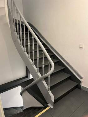 Treppenhaus - 9 Zimmer Reihenmittelhaus in Traben-Trarbach