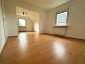 Wohnzimmer OG - 4 Zimmer Mehrfamilienhaus, Wohnhaus zum Kaufen in Altena