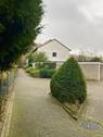 Blick von der Straße - 5 Zimmer Reihenendhaus zum Kaufen in Langenhagen