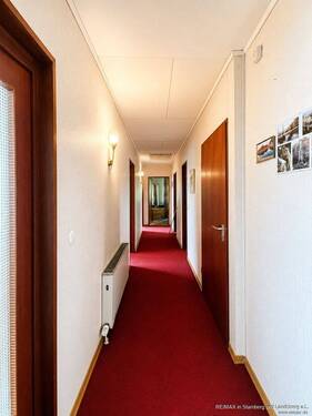 Flur in der EG-Wohnung - 