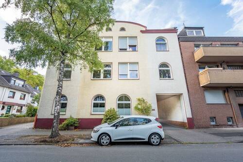 Straßenansicht.jpg - Ihr Traum von Wohneigentum - 198.000,00 EUR Kaufpreis, ca.  78,90 m² Wohnfläche