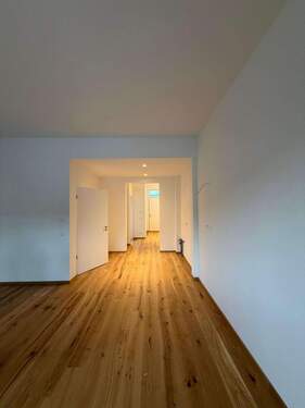 Blick in die Wohnung - 