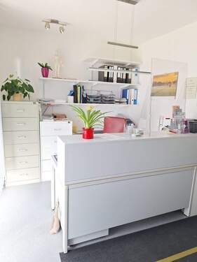 Empfang - Büro mit 69,50 m&sup2; in Greifswald zur Miete