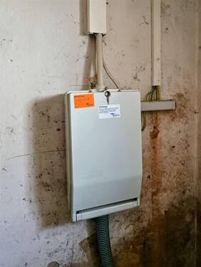 Strom Hauseingang - 