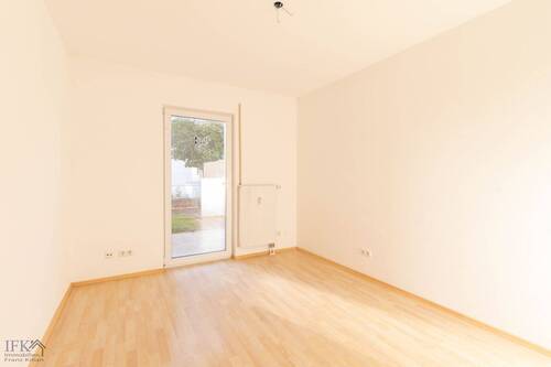 Schlafzimmer 1 - 3 Zimmer Etagenwohnung in Weilheim in Oberbayern