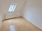 Zimmer - Etagenwohnung mit 38,00 m&sup2; in Greifswald zur Miete