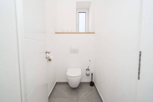 Eines von zwei WC´s - 
