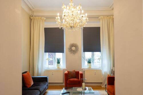 Wohnung_EG - 1 Zimmer Mehrfamilienhaus, Wohnhaus in Krefeld