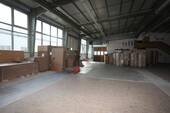 Halle - Lagerhalle mit Büro in Bönnigheim