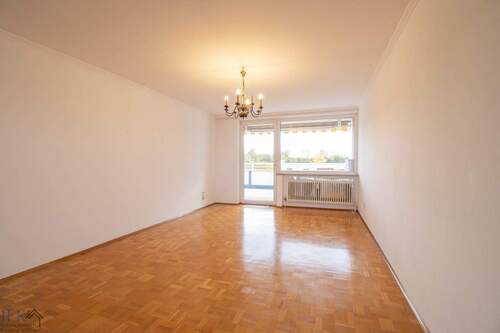 Wohnbereich - 2 Zimmer Etagenwohnung zum Kaufen in Weilheim in Oberbayern