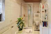 Haus 1 Bad - 
