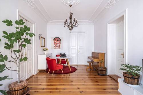 Zimmer - Elegante 3-Zimmer-Altbauwohnung im Helmholtzkiez