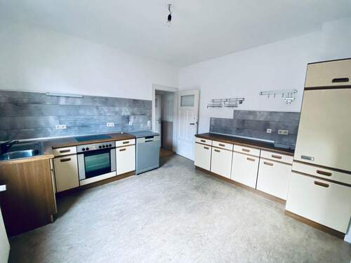 Küche inkl. Einbauküche - Etagenwohnung mit 148,00 m&sup2; in Coburg zur Miete