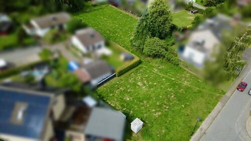 Gesamtes Grundstück - Viel Raum für Ihre Wünsche! - 145.000,00&nbsp;EUR Kaufpreis, ca.&nbsp; 0,00&nbsp;m&sup2;