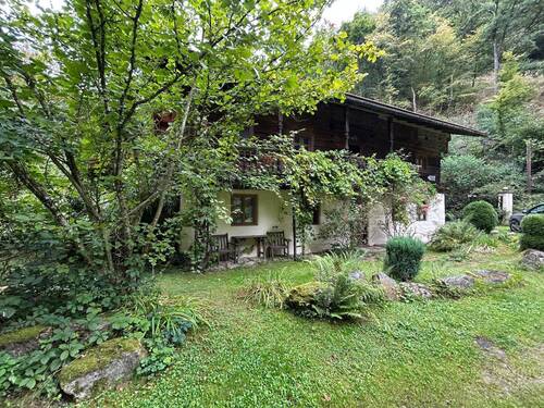 Außen - 8 Zimmer Einfamilienhaus zum Kaufen in Mitterfels